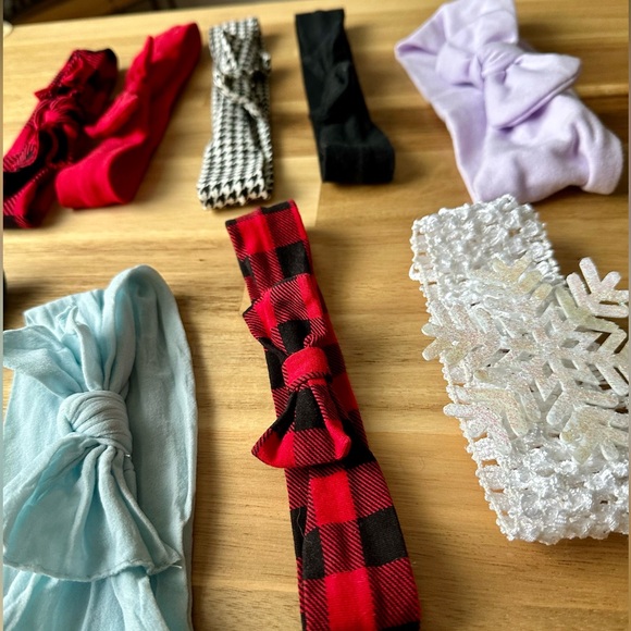 Misc Infant/Toddler Bow Headbands! (8 Total) - Picture 2 of 5